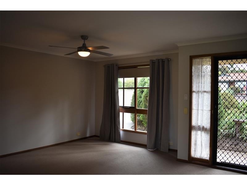 81 Mawson Circuit, Woodcroft SA 5162