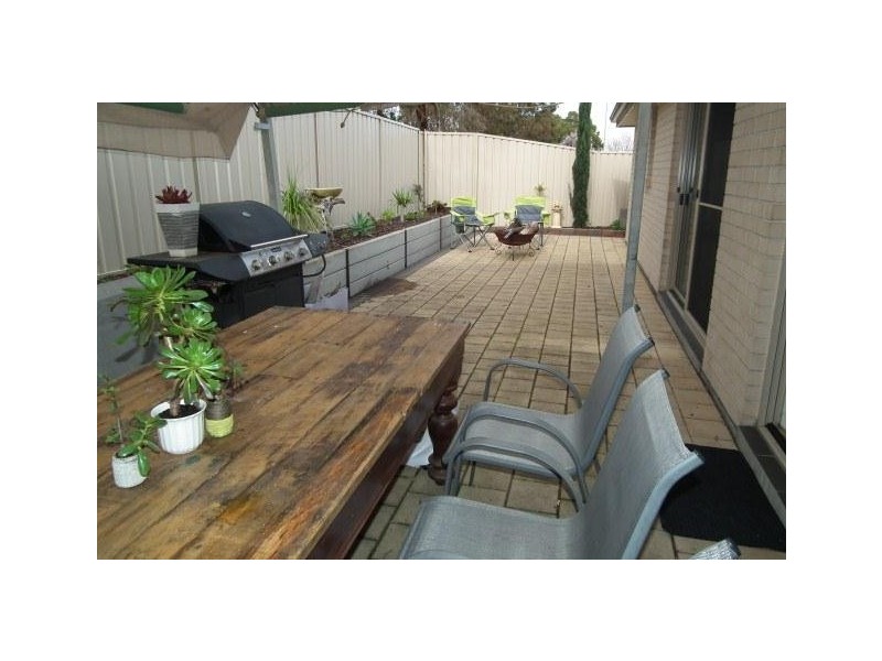 1/2 Bayton Road, Huntfield Heights SA 5163