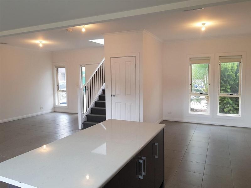 4/2 Geraldton Street, Port Noarlunga South SA 5167