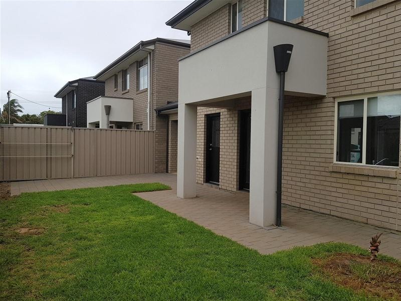 4/2 Geraldton Street, Port Noarlunga South SA 5167