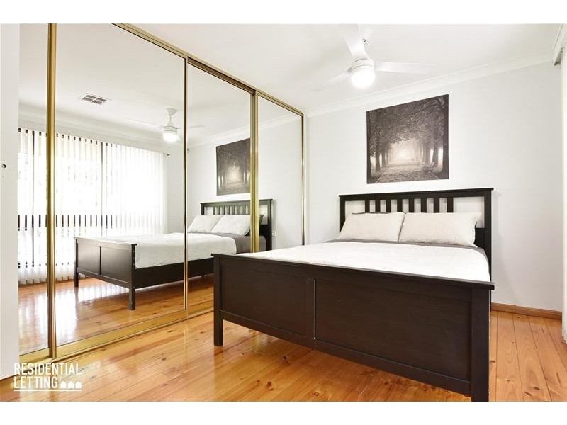 15 Glenloth Drive, Happy Valley SA 5159