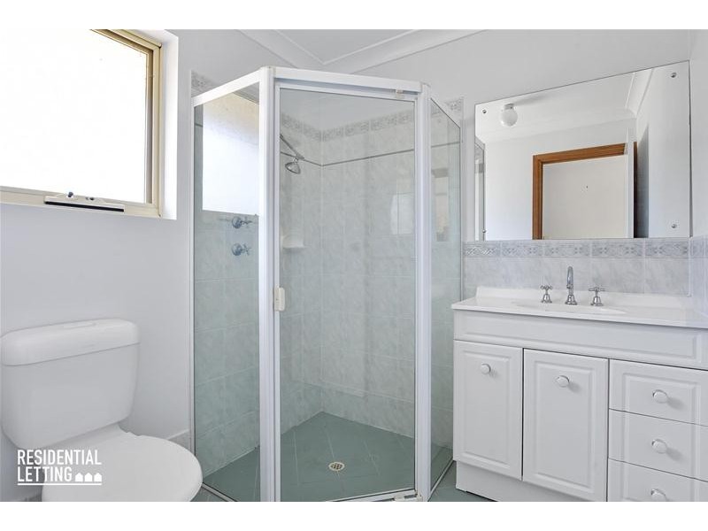 15 Glenloth Drive, Happy Valley SA 5159