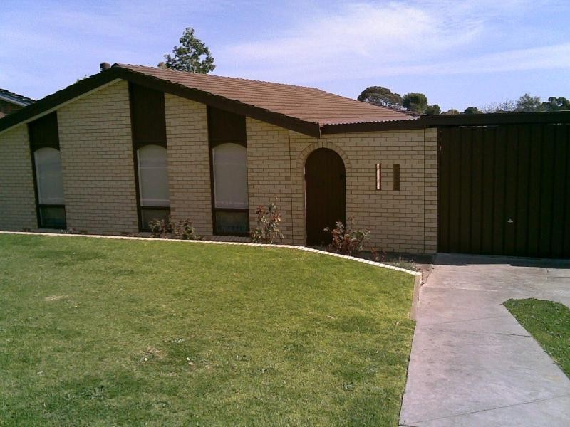 7 Tindall Crescent, Sheidow Park SA 5158