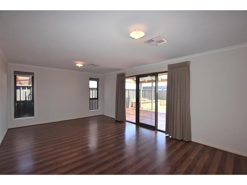 1 The Mews, Seaford SA 5169