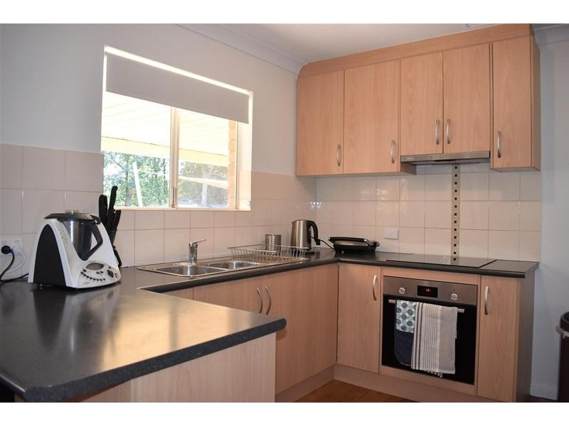 17 Freeman Avenue, Morphett Vale SA 5162