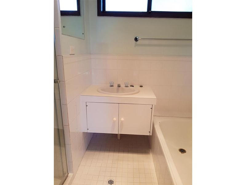 13 Manunda Way, Hallett Cove SA 5158