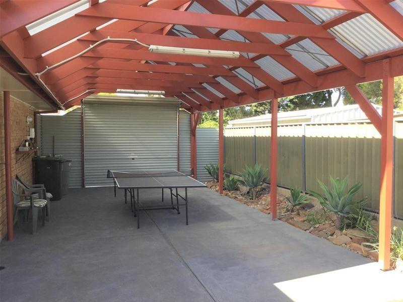 3 Manor  Court, Morphett Vale SA 5162