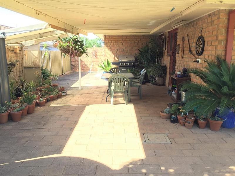 3 Manor  Court, Morphett Vale SA 5162