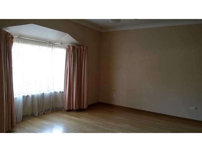 2 Barry Street, Port Noarlunga SA 5167