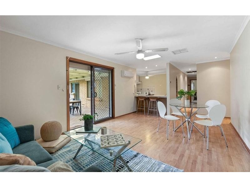 6 Corro Street, Aberfoyle Park SA 5159