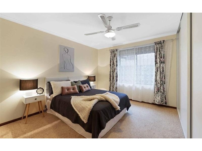 6 Corro Street, Aberfoyle Park SA 5159