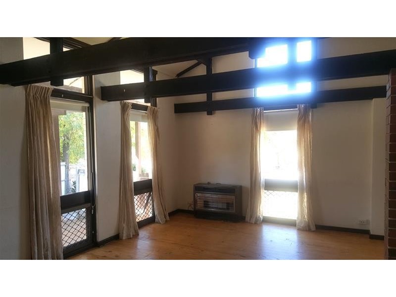 87 Collins Parade, Hackham SA 5163