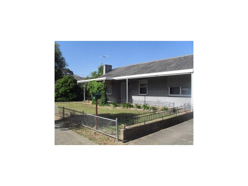 11 Hobart Avenue, Warradale SA 5046