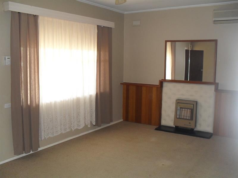 11 Hobart Avenue, Warradale SA 5046