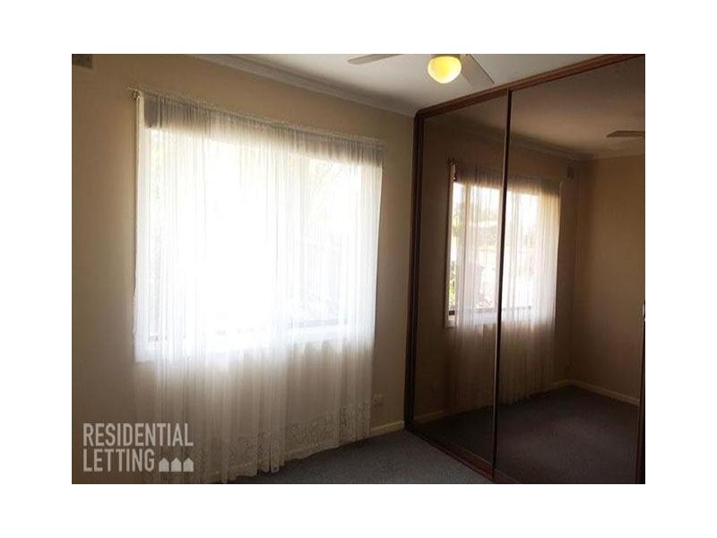 27 Morton Road, Christie Downs SA 5164