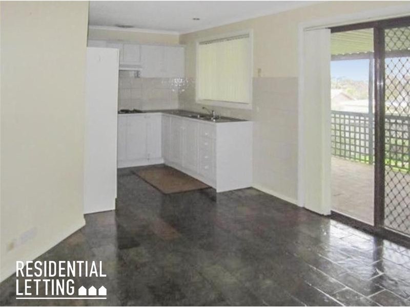 17 Leane Street, Huntfield Heights SA 5163