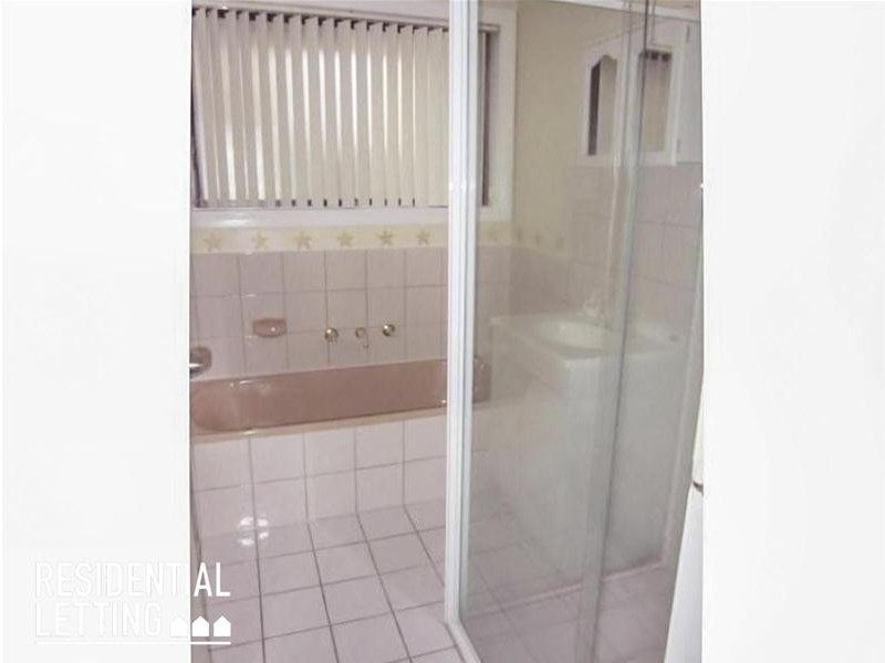 17 Leane Street, Huntfield Heights SA 5163