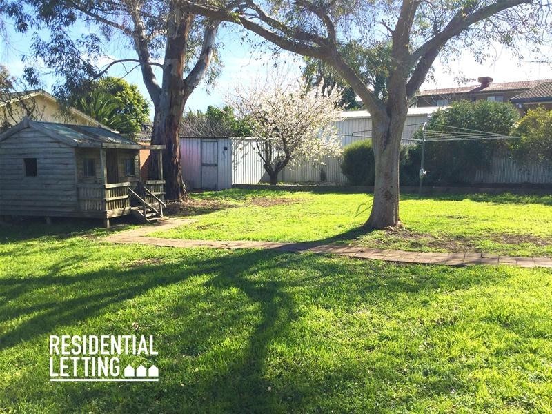 17 Leane Street, Huntfield Heights SA 5163