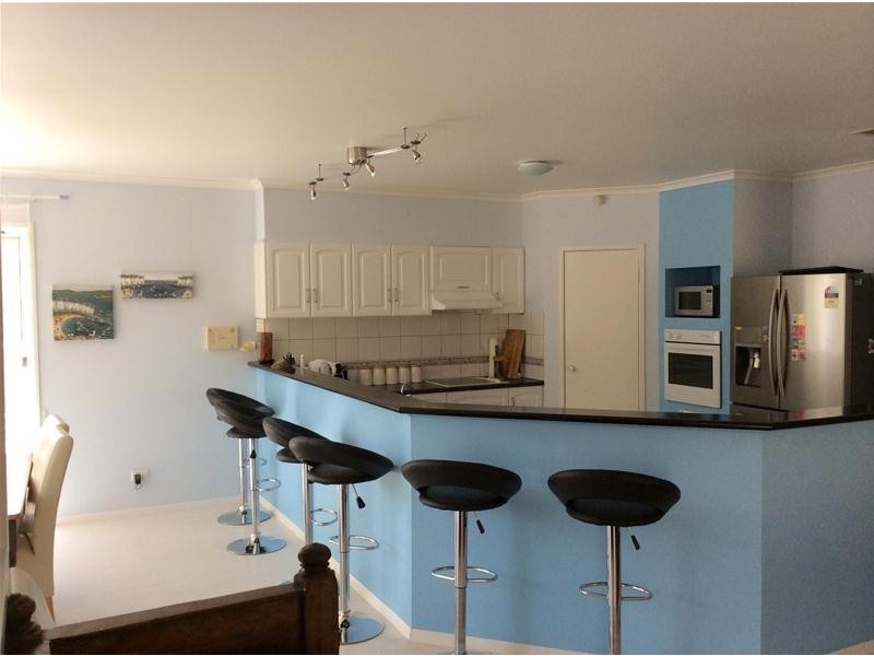 15 Freebairn Drive, Hallett Cove SA 5158