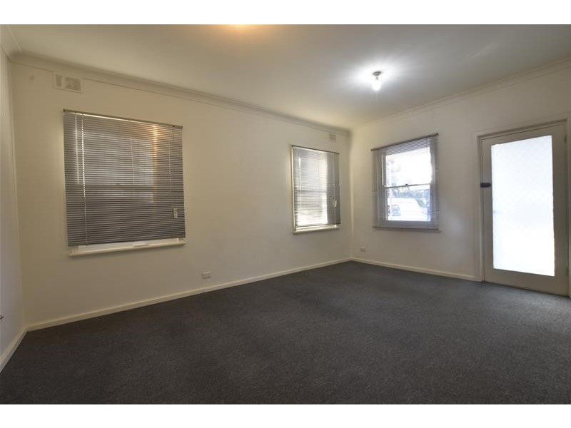 6 Lloyd Street, St Marys SA 5042