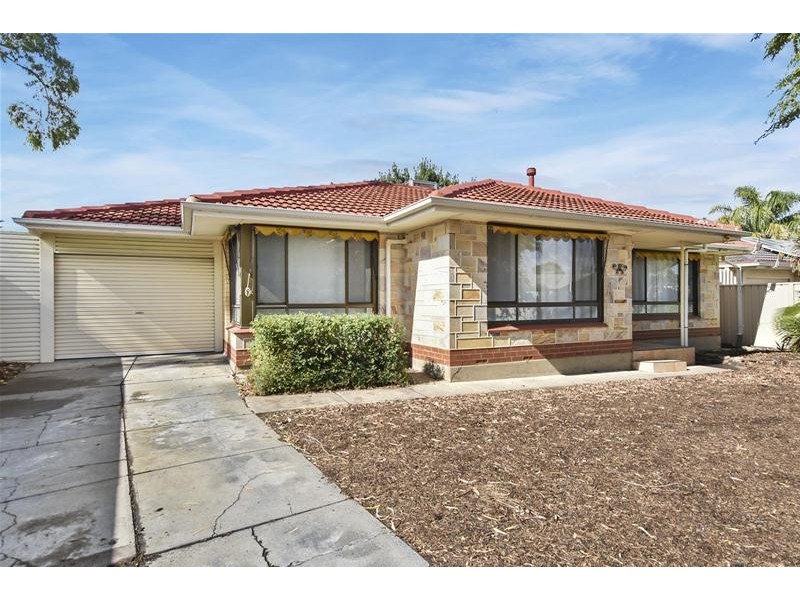12 Marie Avenue, Morphett Vale SA 5162