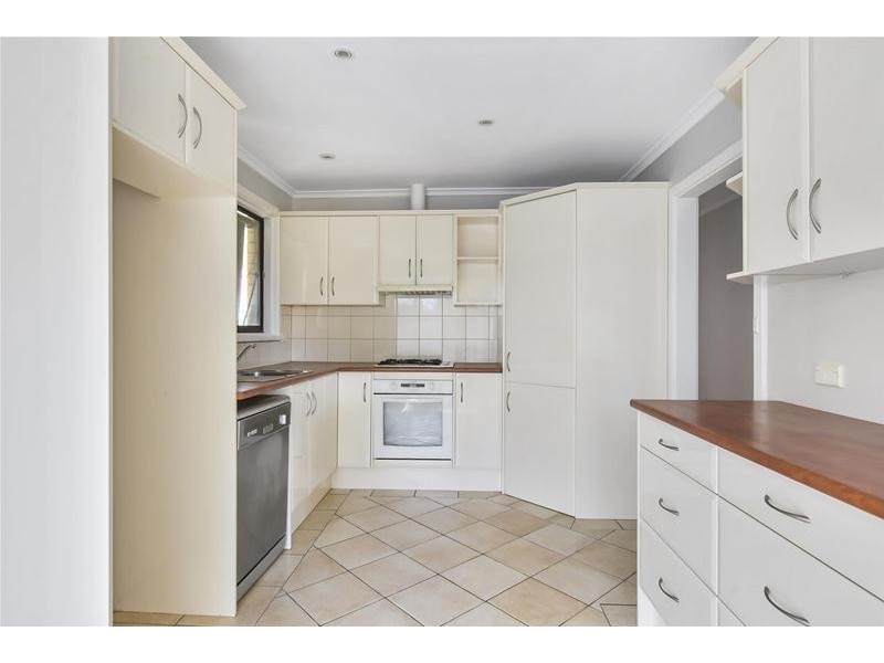 12 Marie Avenue, Morphett Vale SA 5162