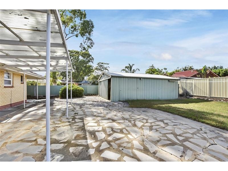 12 Marie Avenue, Morphett Vale SA 5162