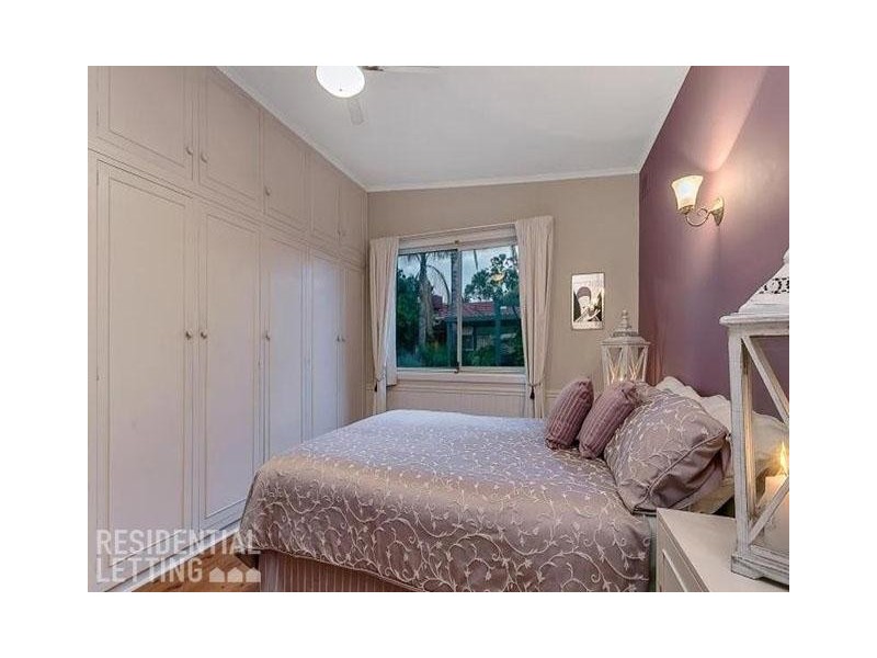 10 Raggatt Crescent, Mitchell Park SA 5043