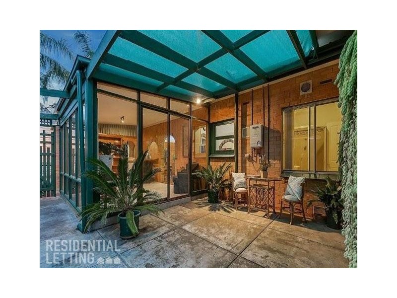 10 Raggatt Crescent, Mitchell Park SA 5043