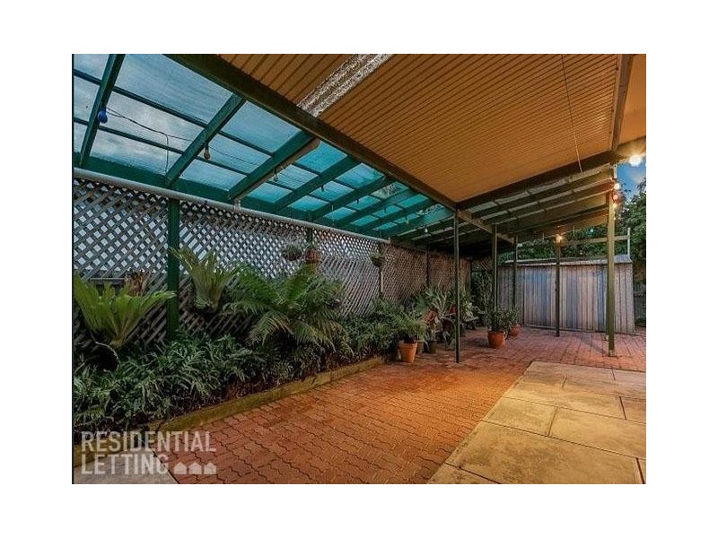 10 Raggatt Crescent, Mitchell Park SA 5043