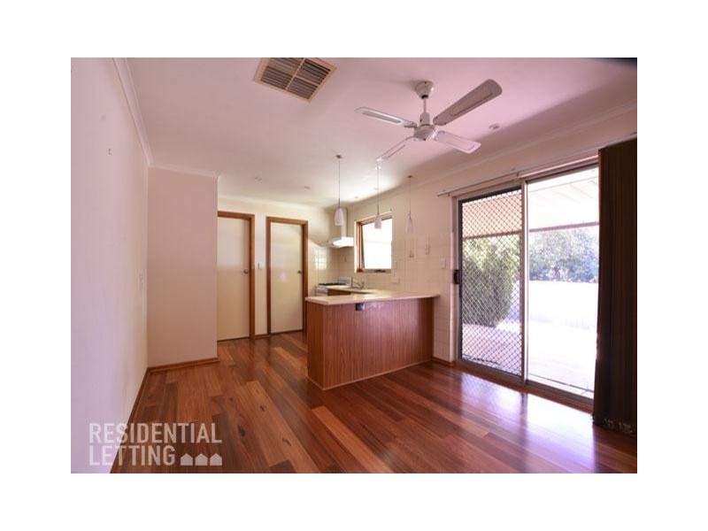 9 Barrdickson Crescent, Happy Valley SA 5159