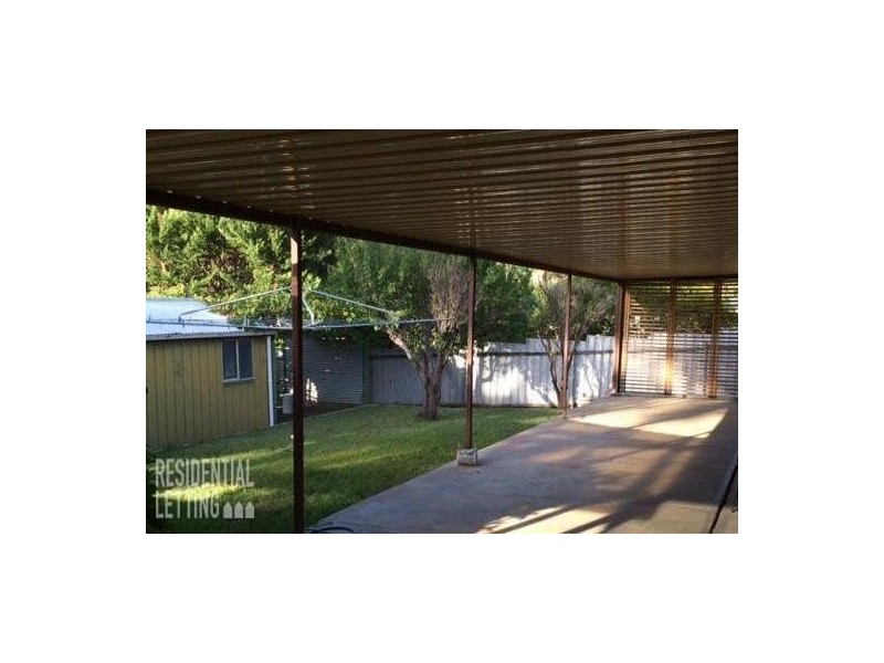 9 Barrdickson Crescent, Happy Valley SA 5159