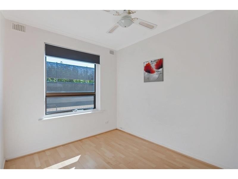 2/34B South Esplanade, Glenelg South SA 5045