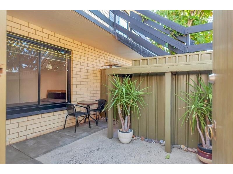 2/34B South Esplanade, Glenelg South SA 5045