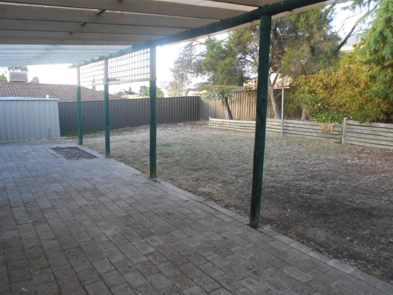 17 Andrew Court, Aberfoyle Park SA 5159