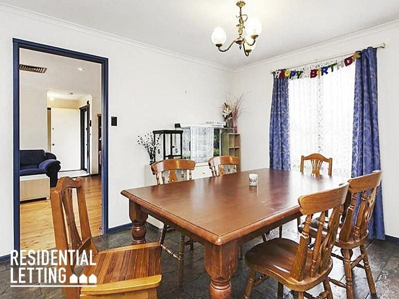 27 Narvik Crescent, Hackham West SA 5163