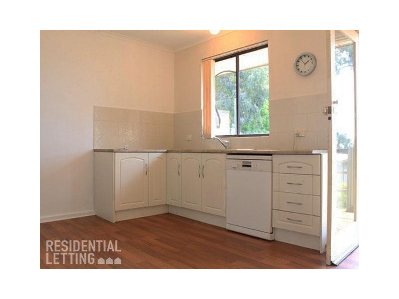 61 Black Road, Flagstaff Hill SA 5159