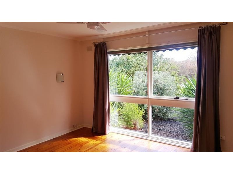 10 Chetnell Court, Morphett Vale SA 5162