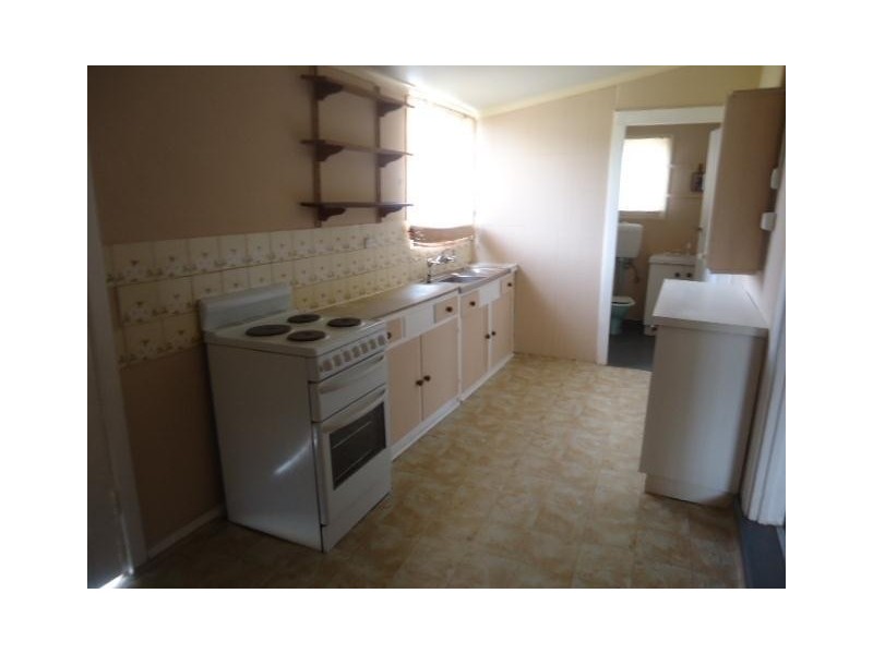 1 Edison Road, Bedford Park SA 5042