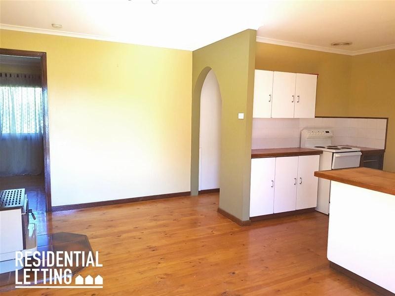 11 Regis Crescent, Christie Downs SA 5164