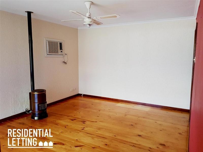 11 Regis Crescent, Christie Downs SA 5164