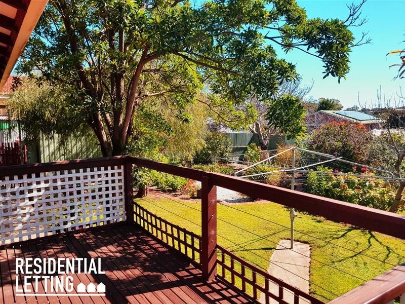 11 Regis Crescent, Christie Downs SA 5164