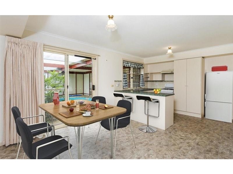 9 Hazeltine Drive, Seaford Rise SA 5169