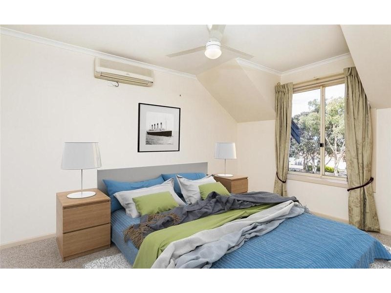 9 Hazeltine Drive, Seaford Rise SA 5169