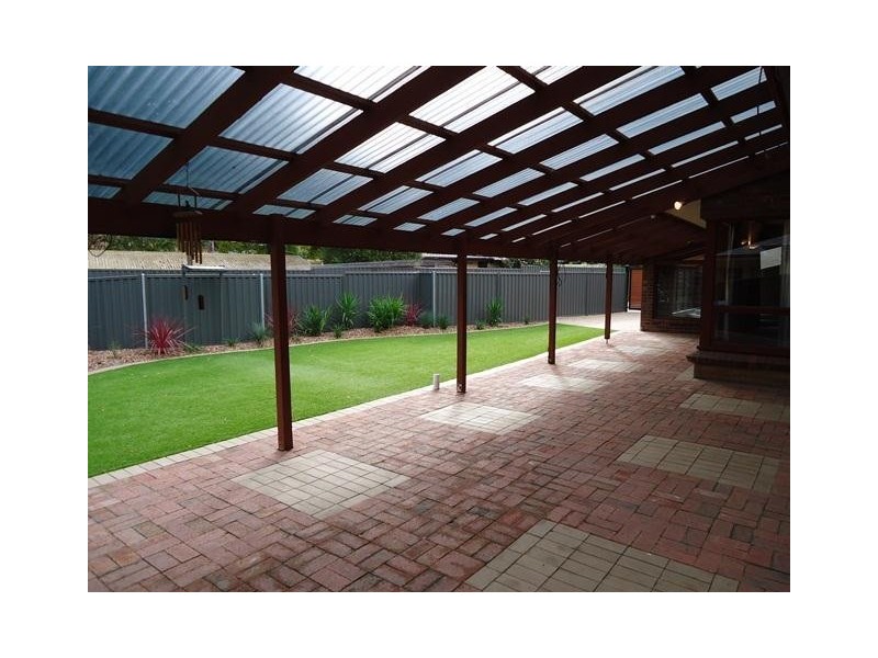 6A Swan Avenue, Happy Valley SA 5159