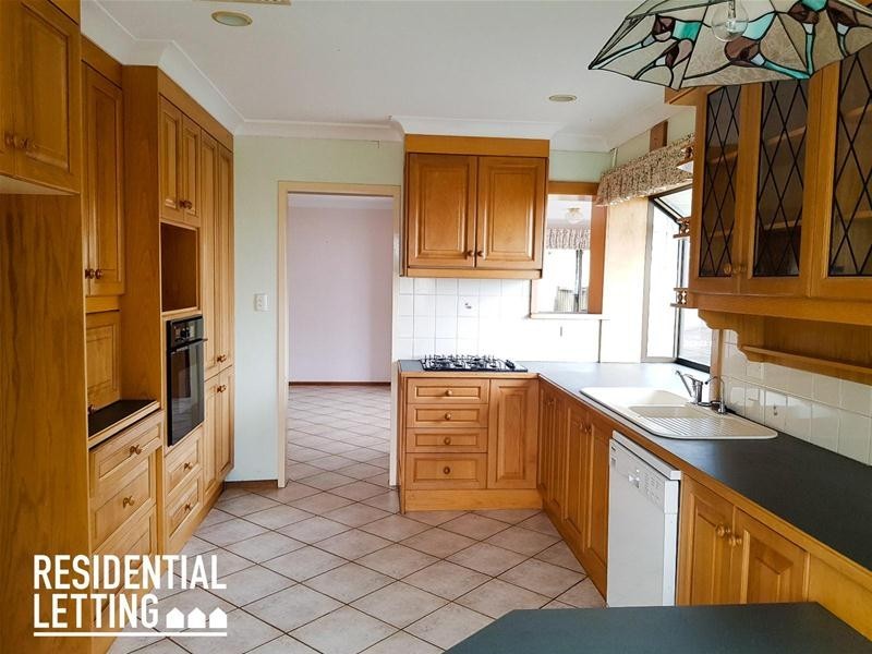 19 Kurnabinna Terrace, Hallett Cove SA 5158