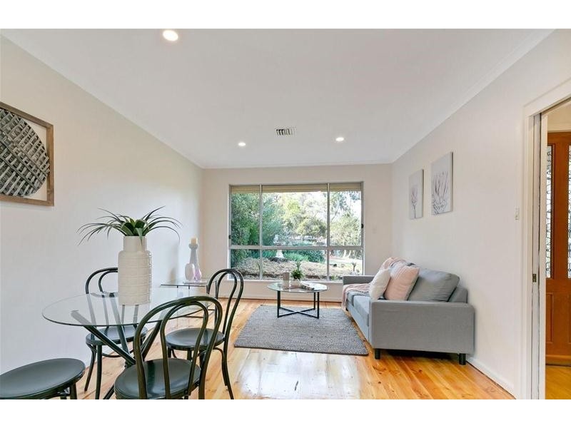 45 Oakridge Rise, Huntfield Heights SA 5163