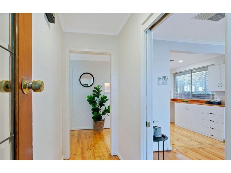 45 Oakridge Rise, Huntfield Heights SA 5163