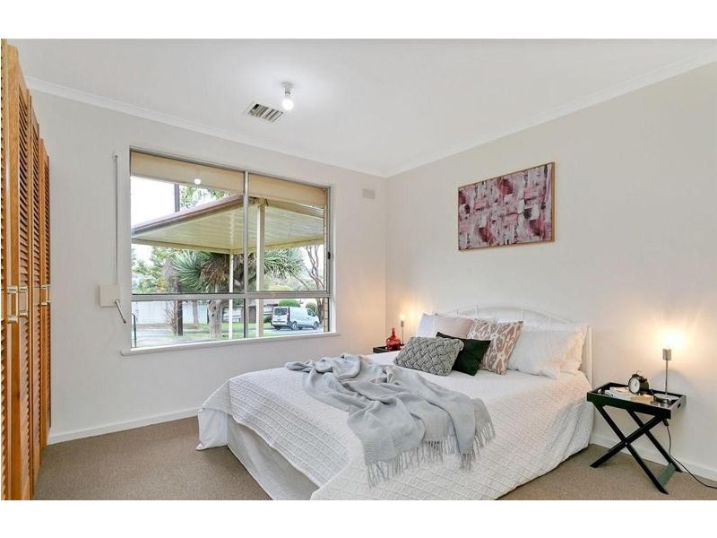 45 Oakridge Rise, Huntfield Heights SA 5163