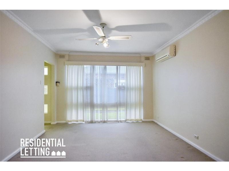 1/2 Captain Cook Avenue, Flinders Park SA 5025